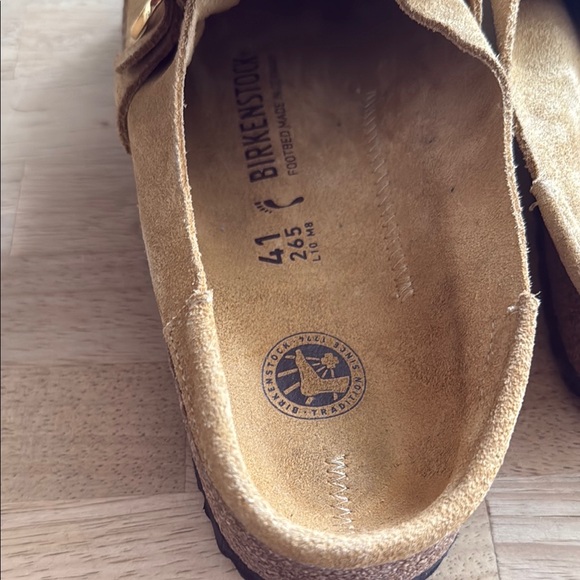 Birkenstock Tan Flats with Gold Buckle and Contoured Footbed - Picture 3 of 4